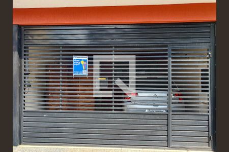 Casa à venda com 234m², 5 quartos e 2 vagasFachada