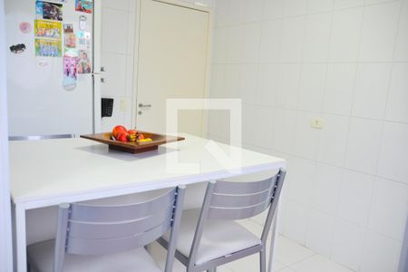 Apartamento à venda com 108m², 3 quartos e 2 vagasCozinha