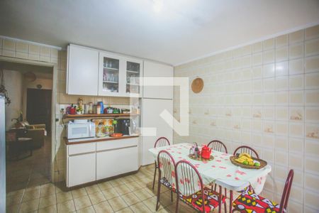 Casa à venda com 180m², 2 quartos e 1 vaga Casa à venda com 180m², 2 quartos e 1 vagaCozinha