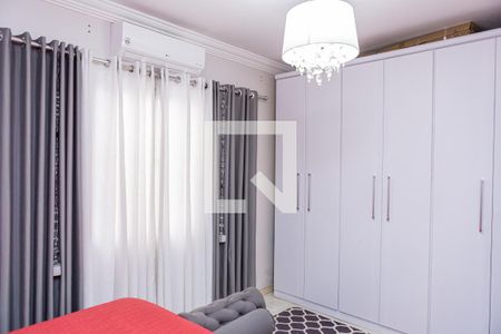 Casa à venda com 240m², 2 quartos e 2 vagas Casa à venda com 240m², 2 quartos e 2 vagasQuarto 1