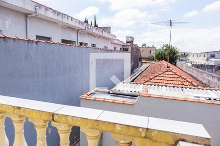 Casa à venda com 240m², 2 quartos e 2 vagas Casa à venda com 240m², 2 quartos e 2 vagasSobrado - Varanda