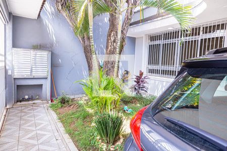 Casa à venda com 240m², 2 quartos e 2 vagas Casa à venda com 240m², 2 quartos e 2 vagasGaragem