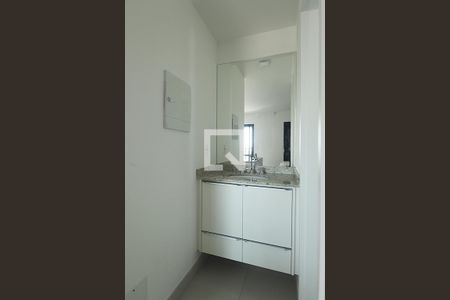 Banheiro de apartamento para alugar com 1 quarto, 42m² em Campestre, Santo André