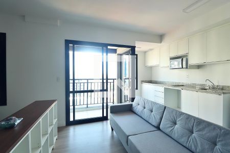 Sala de apartamento para alugar com 1 quarto, 42m² em Campestre, Santo André