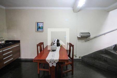 Casa à venda com 230m², 3 quartos e 2 vagas Casa à venda com 230m², 3 quartos e 2 vagasCozinha 02