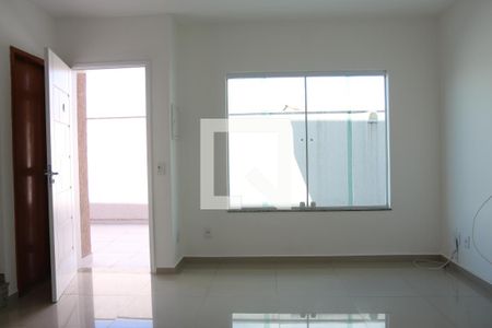 Sala de casa de condomínio à venda com 2 quartos, 127m² em Vila Alpina, São Paulo