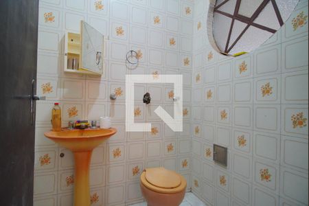 Casa à venda com 250m², 3 quartos e 4 vagasLavabo