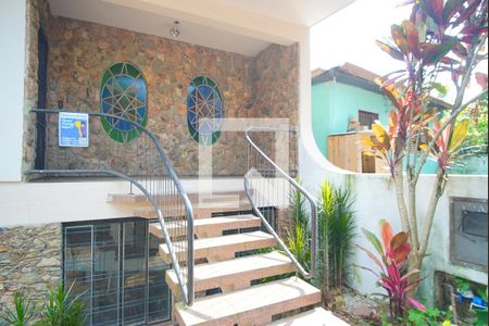 Casa à venda com 250m², 3 quartos e 4 vagasFachada