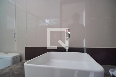 Casa à venda com 250m², 3 quartos e 4 vagasBanheiro suite