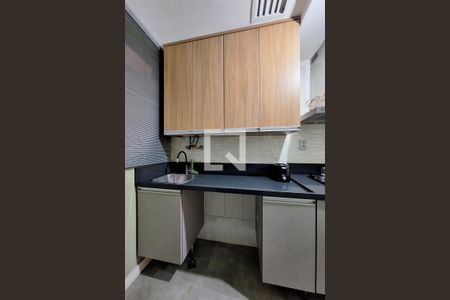 Apartamento à venda com 82m², 2 quartos e 1 vagaÁrea de Serviço