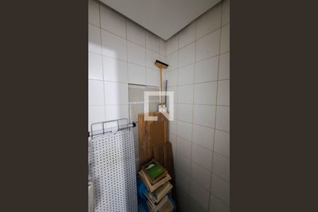 Apartamento à venda com 82m², 2 quartos e 1 vagaBanheiro de serviço