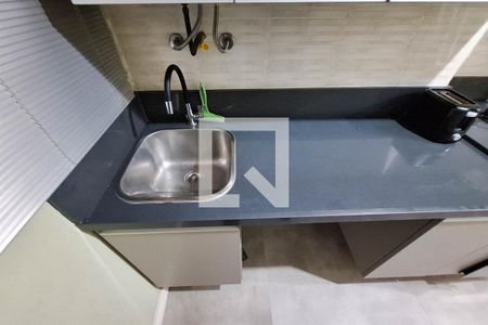 Apartamento à venda com 82m², 2 quartos e 1 vagaÁrea de Serviço