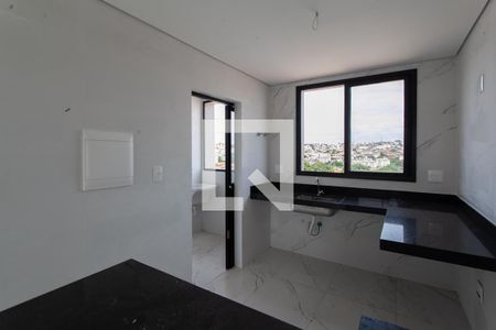 Apartamento à venda com 180m², 3 quartos e 4 vagasCozinha