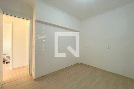 Quarto de apartamento para alugar com 2 quartos, 67m² em São João, Porto Alegre