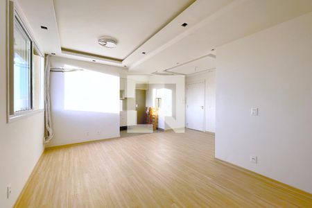 Sala de apartamento para alugar com 2 quartos, 67m² em São João, Porto Alegre