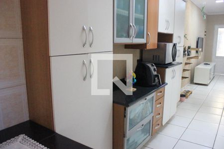 Casa à venda com 200m², 2 quartos e 2 vagasCozinha