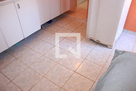 Casa à venda com 200m², 2 quartos e 2 vagasLavanderia
