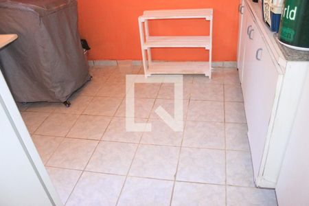 Casa à venda com 200m², 2 quartos e 2 vagasLavanderia