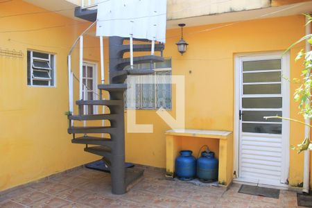 Casa à venda com 200m², 2 quartos e 2 vagasQuintal/Gardem