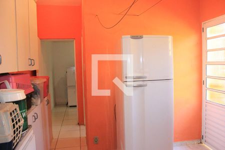 Casa à venda com 200m², 2 quartos e 2 vagasLavanderia