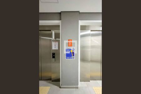 Apartamento à venda com 40m², 2 quartos e sem vagaÁrea comum