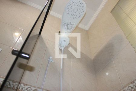 Casa à venda com 223m², 4 quartos e 3 vagasBanheiro 1