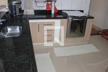 Casa à venda com 223m², 4 quartos e 3 vagasCozinha