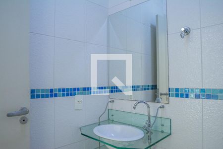 Casa à venda com 353m², 5 quartos e 6 vagas Casa à venda com 353m², 5 quartos e 6 vagasLavabo