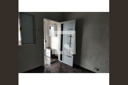 Sala de casa para alugar com 2 quartos, 70m² em Jardim Sao Lazaro, Ferraz de Vasconcelos