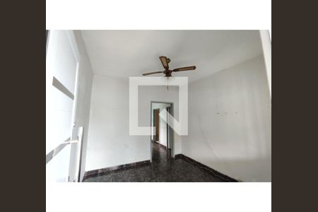 Sala de casa para alugar com 2 quartos, 70m² em Jardim Sao Lazaro, Ferraz de Vasconcelos