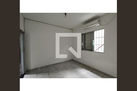 Quarto 1 de casa para alugar com 2 quartos, 70m² em Jardim Sao Lazaro, Ferraz de Vasconcelos