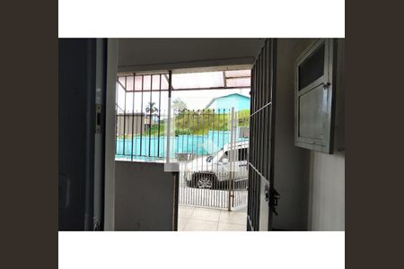 Vista da Sala de casa para alugar com 2 quartos, 70m² em Jardim Sao Lazaro, Ferraz de Vasconcelos