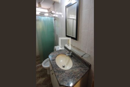 Apartamento à venda com 45m², 2 quartos e 1 vaga Apartamento à venda com 45m², 2 quartos e 1 vagaBanheiro