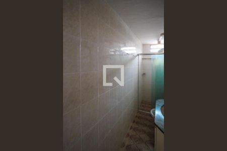 Apartamento à venda com 45m², 2 quartos e 1 vaga Apartamento à venda com 45m², 2 quartos e 1 vagaBanheiro