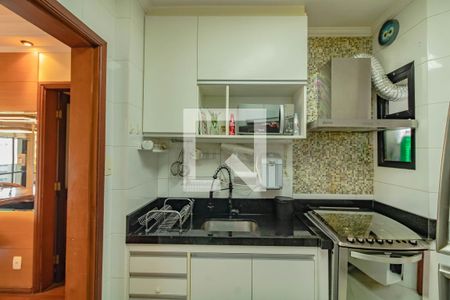 Apartamento para alugar com 97m², 3 quartos e 3 vagas Apartamento para alugar com 97m², 3 quartos e 3 vagasCozinha