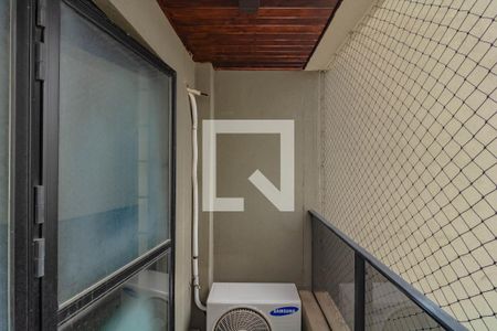 Apartamento para alugar com 97m², 3 quartos e 3 vagas Apartamento para alugar com 97m², 3 quartos e 3 vagasSacada do Quarto 2