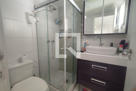 Casa de condomínio à venda com 90m², 3 quartos e 1 vaga Casa de condomínio à venda com 90m², 3 quartos e 1 vaga1º Pav - Banheiro da Suite 1