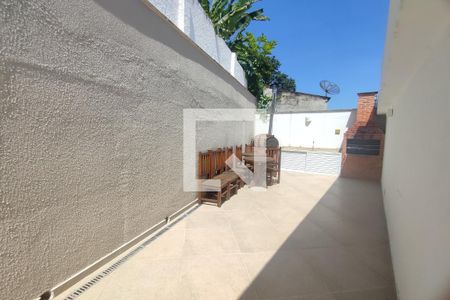 Casa de condomínio à venda com 90m², 3 quartos e 1 vaga Casa de condomínio à venda com 90m², 3 quartos e 1 vagaArea Externa