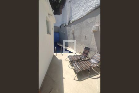 Casa de condomínio à venda com 90m², 3 quartos e 1 vaga Casa de condomínio à venda com 90m², 3 quartos e 1 vagaArea Externa