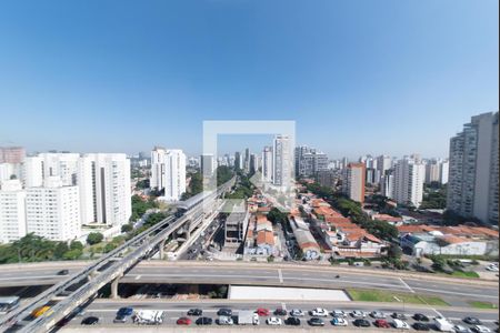 Apartamento para alugar com 38m², 1 quarto e 1 vaga Apartamento para alugar com 38m², 1 quarto e 1 vagaSacada - Lavanderia - Vista