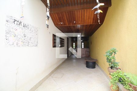Casa de condomínio à venda com 299m², 3 quartos e 2 vagas Casa de condomínio à venda com 299m², 3 quartos e 2 vagasGaragem