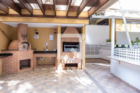 Apartamento à venda com 60m², 3 quartos e 1 vaga Apartamento à venda com 60m², 3 quartos e 1 vagaÁrea comum - Churrasqueira 2