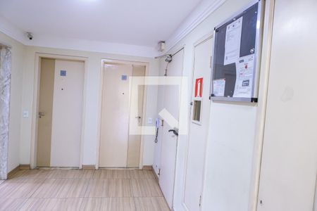 Apartamento à venda com 60m², 3 quartos e 1 vaga Apartamento à venda com 60m², 3 quartos e 1 vagaÁrea comum