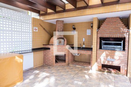 Apartamento à venda com 60m², 3 quartos e 1 vaga Apartamento à venda com 60m², 3 quartos e 1 vagaÁrea comum - Churrasqueira 2