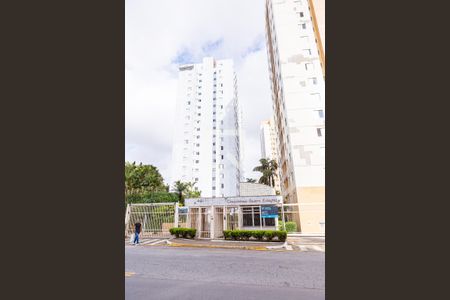 Apartamento à venda com 60m², 3 quartos e 1 vaga Apartamento à venda com 60m², 3 quartos e 1 vagaFachada