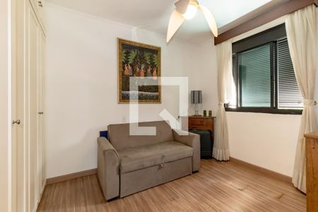 Apartamento à venda com 198m², 3 quartos e 3 vagas Apartamento à venda com 198m², 3 quartos e 3 vagasQuarto 3