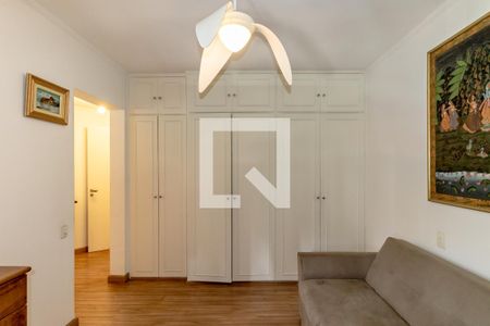 Apartamento à venda com 198m², 3 quartos e 3 vagas Apartamento à venda com 198m², 3 quartos e 3 vagasQuarto 3