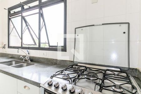 Apartamento à venda com 198m², 3 quartos e 3 vagas Apartamento à venda com 198m², 3 quartos e 3 vagasCozinha