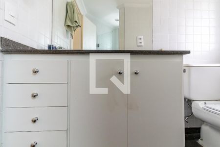 Apartamento à venda com 198m², 3 quartos e 3 vagas Apartamento à venda com 198m², 3 quartos e 3 vagasBanheiro do Quarto 2