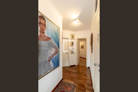 Apartamento à venda com 198m², 3 quartos e 3 vagas Apartamento à venda com 198m², 3 quartos e 3 vagasHall de entrada